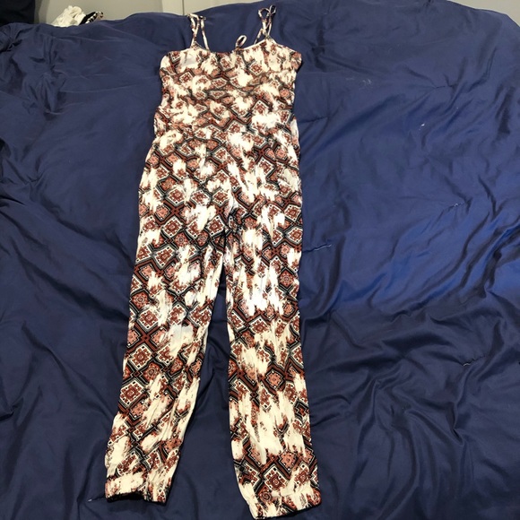 Melrose & Market Boho Printed Jumpsuit Slim Leg - Picture 5 of 9